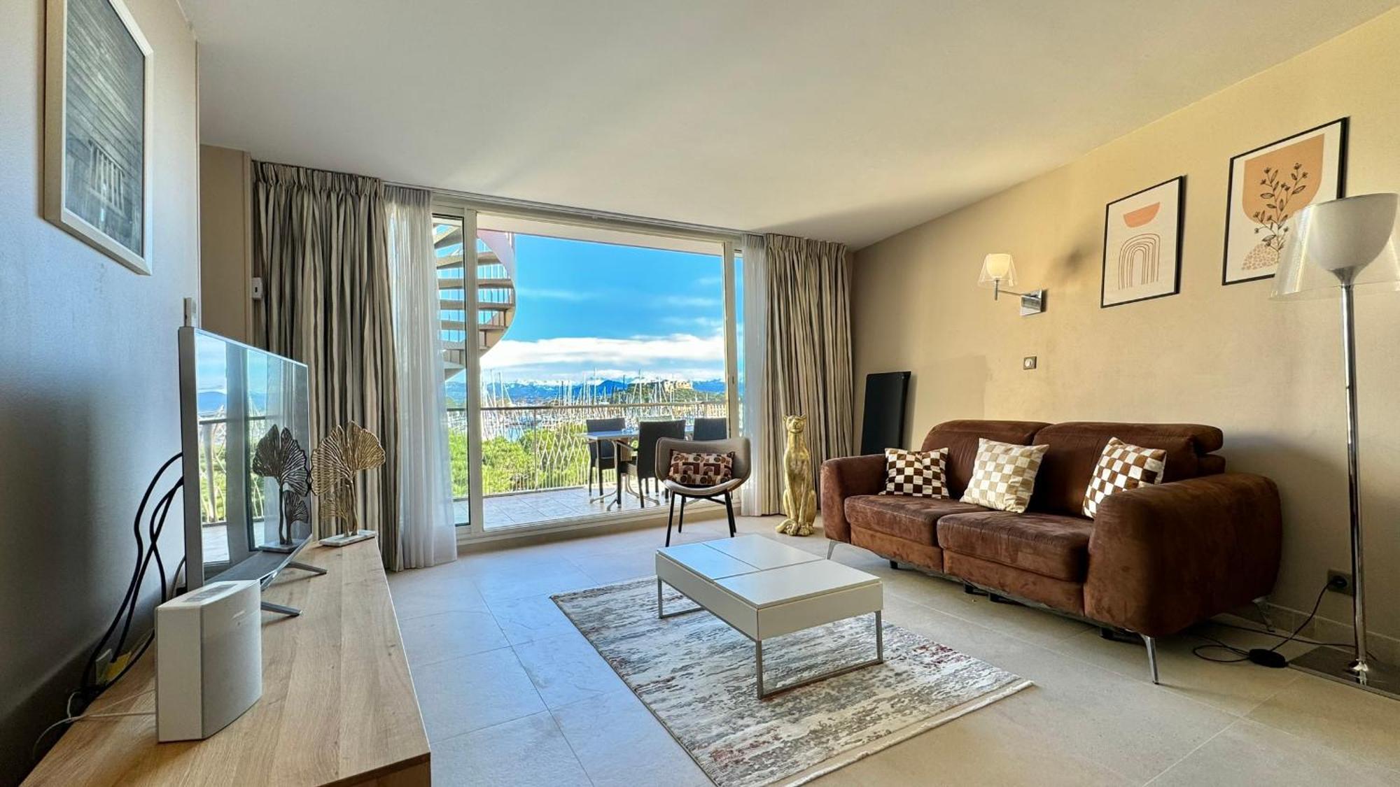 Penthouse Vue Mer Avec Rooftop,Jacuzzi,Et Parking Prive Antibes Exteriör bild