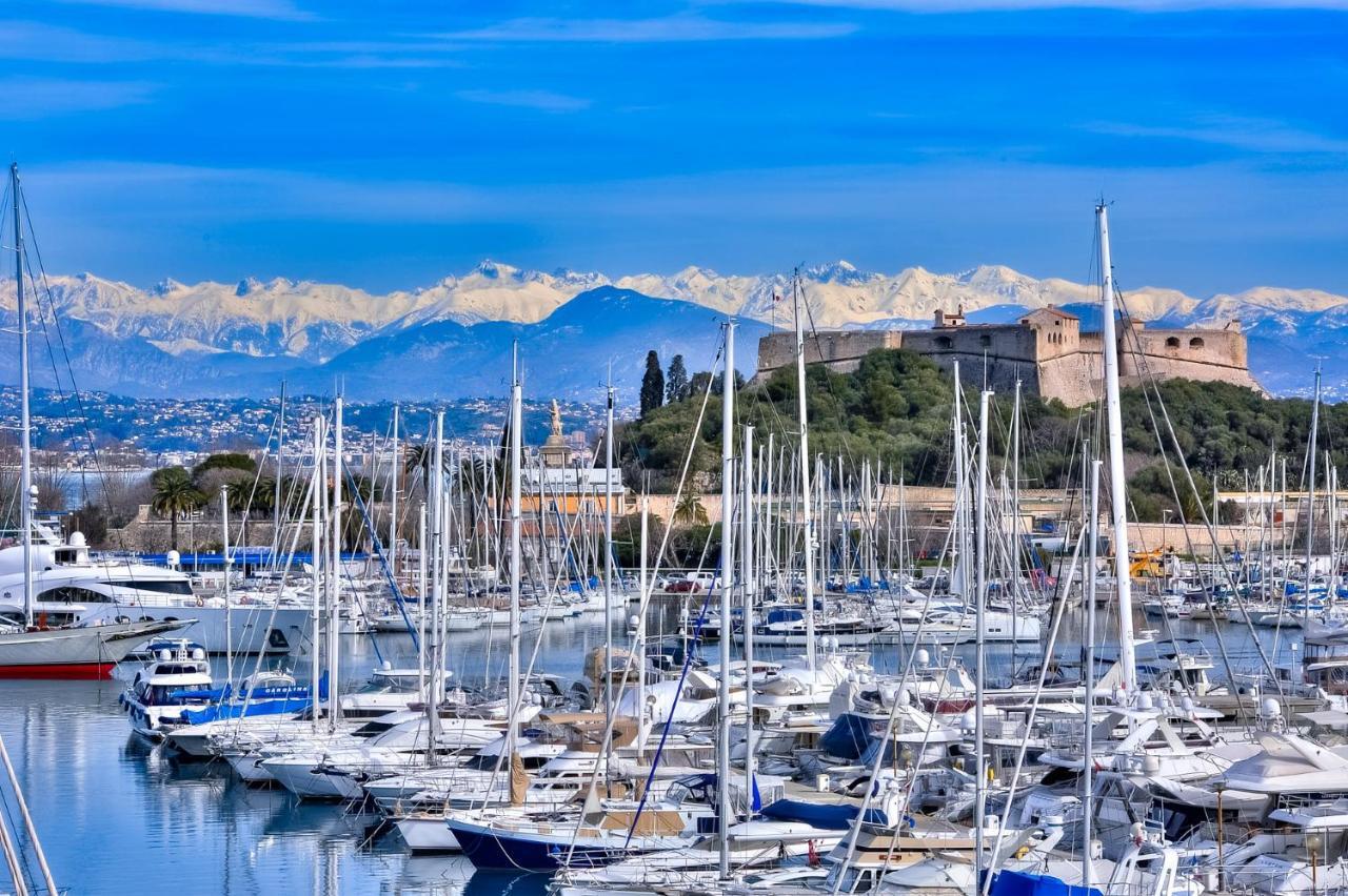 Penthouse Vue Mer Avec Rooftop,Jacuzzi,Et Parking Prive Antibes Exteriör bild